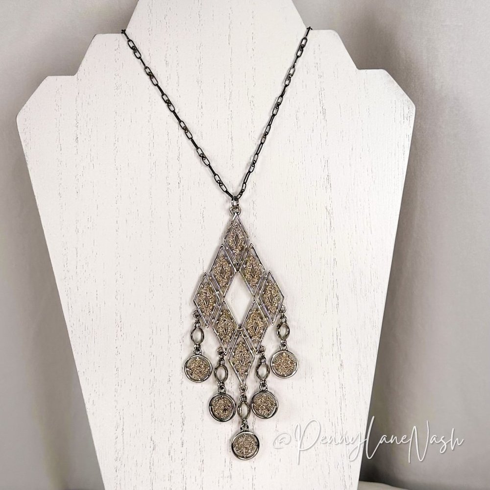 Vintage Diamond Shape w/ 5 Dangles Pendant Necklace 1970s - Picture 4 of 7